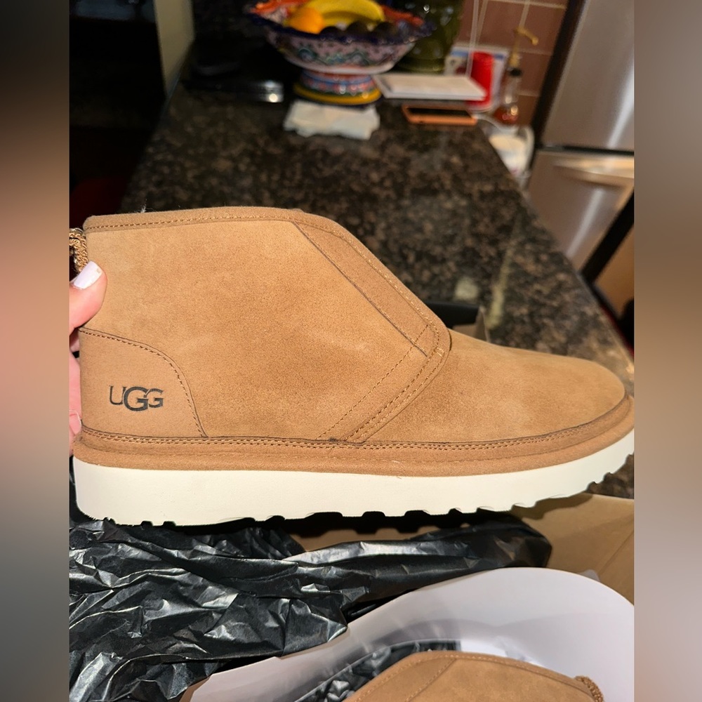 NWT Men Ugg boots